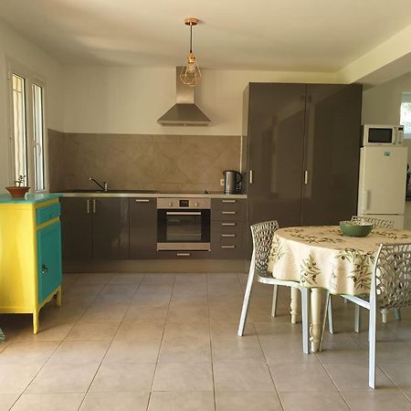 L'Oliveraie Hyères Esterno foto