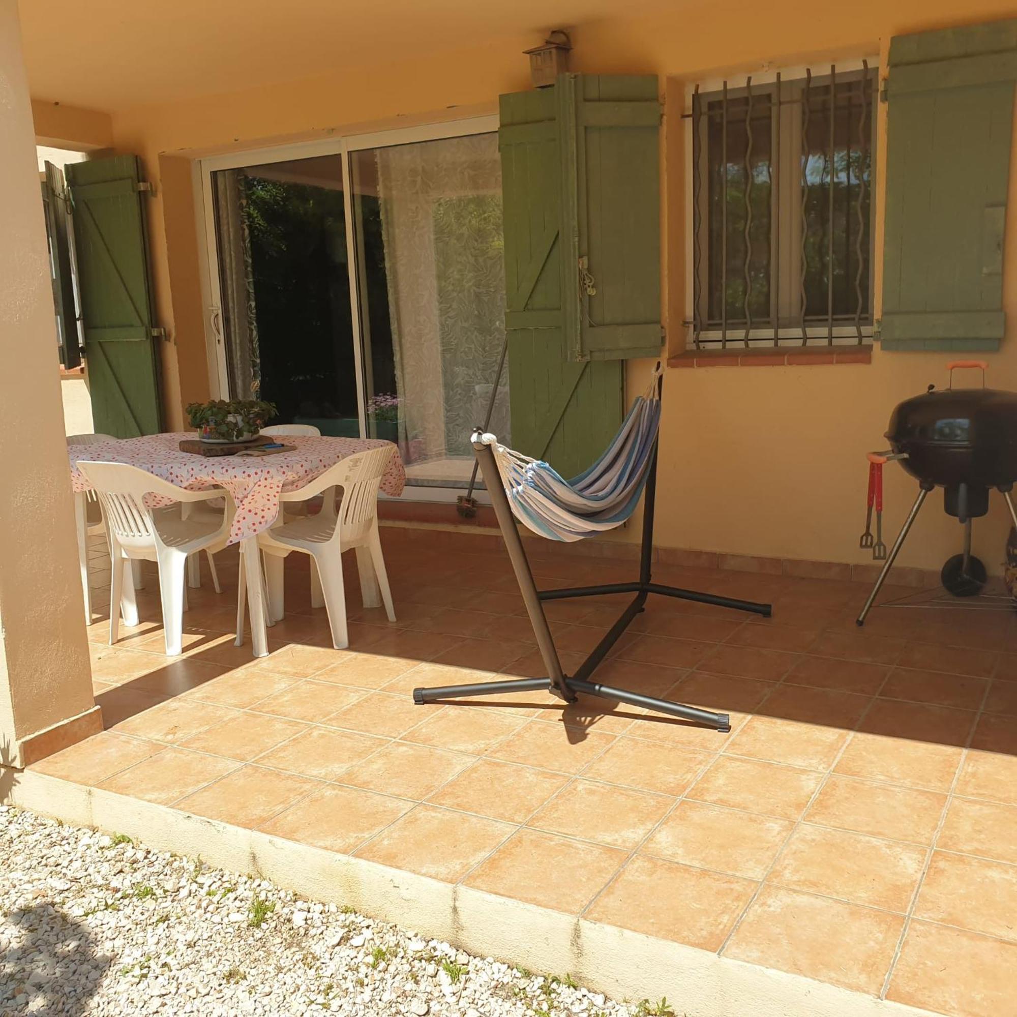L'Oliveraie Hyères Esterno foto