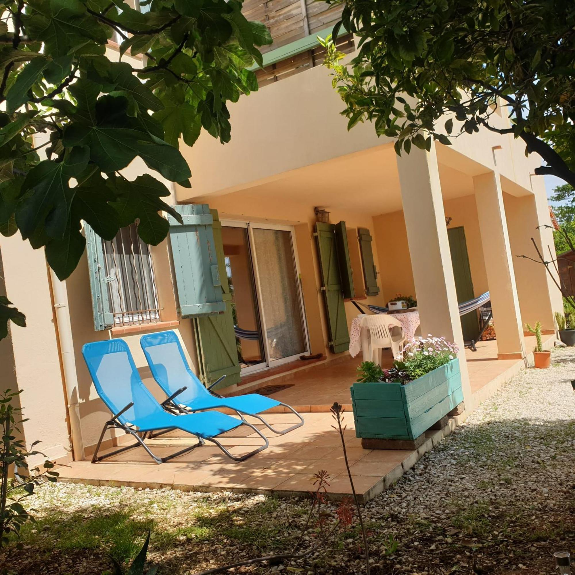 L'Oliveraie Hyères Esterno foto